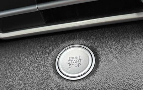 Hyundai Elantra, 2025 год, 2 050 000 рублей, 13 фотография