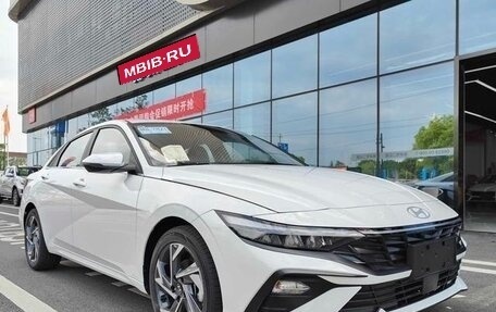 Hyundai Elantra, 2025 год, 2 050 000 рублей, 3 фотография