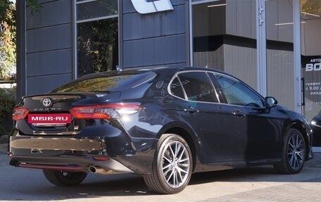 Toyota Camry, 2021 год, 3 400 000 рублей, 7 фотография