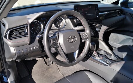 Toyota Camry, 2021 год, 3 400 000 рублей, 16 фотография