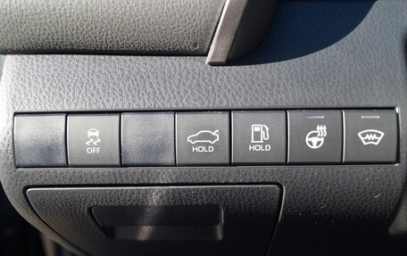 Toyota Camry, 2021 год, 3 400 000 рублей, 20 фотография