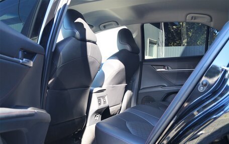 Toyota Camry, 2021 год, 3 400 000 рублей, 27 фотография