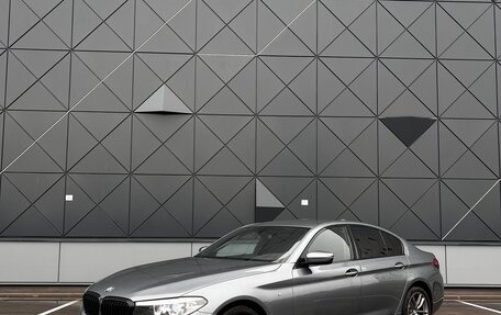 BMW 5 серия, 2018 год, 3 350 000 рублей, 2 фотография