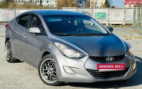 Hyundai Avante, 2011 год, 859 000 рублей, 3 фотография