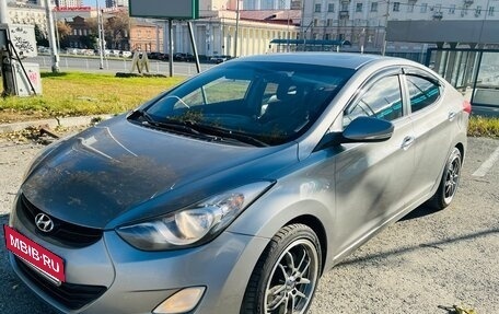Hyundai Avante, 2011 год, 859 000 рублей, 5 фотография
