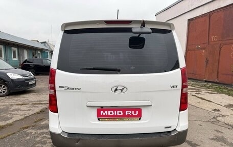 Hyundai Grand Starex Grand Starex I рестайлинг 2, 2016 год, 2 500 000 рублей, 4 фотография
