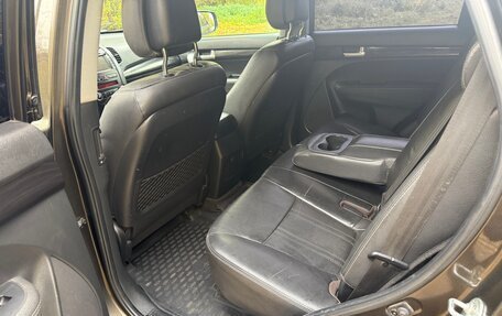 KIA Sorento II рестайлинг, 2011 год, 1 050 000 рублей, 14 фотография