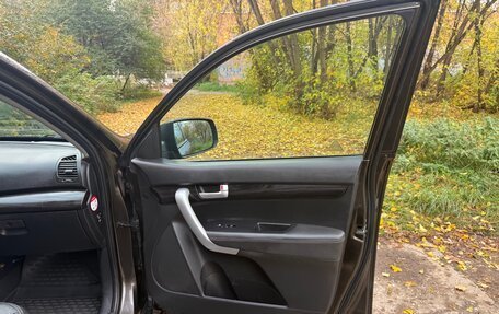 KIA Sorento II рестайлинг, 2011 год, 1 050 000 рублей, 16 фотография