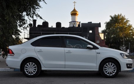 Volkswagen Polo VI (EU Market), 2018 год, 1 015 000 рублей, 4 фотография