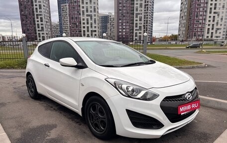 Hyundai i30 II рестайлинг, 2013 год, 890 000 рублей, 2 фотография