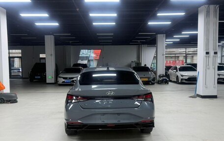 Hyundai Elantra, 2025 год, 1 980 000 рублей, 8 фотография