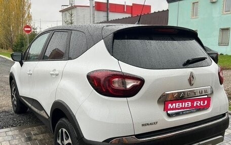 Renault Kaptur I рестайлинг, 2017 год, 1 150 000 рублей, 6 фотография