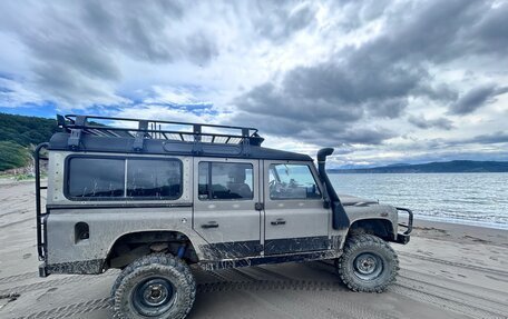 Land Rover Defender I, 2007 год, 3 000 000 рублей, 2 фотография
