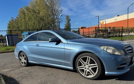 Mercedes-Benz E-Класс, 2012 год, 2 200 000 рублей, 4 фотография