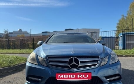 Mercedes-Benz E-Класс, 2012 год, 2 200 000 рублей, 5 фотография