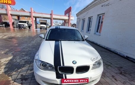 BMW 1 серия, 2011 год, 900 000 рублей, 3 фотография