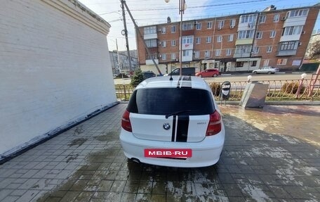 BMW 1 серия, 2011 год, 900 000 рублей, 6 фотография