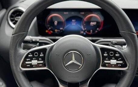 Mercedes-Benz GLA, 2021 год, 2 050 000 рублей, 11 фотография
