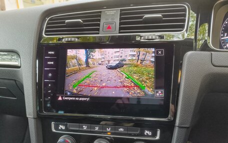 Volkswagen Golf VII, 2019 год, 1 645 000 рублей, 10 фотография