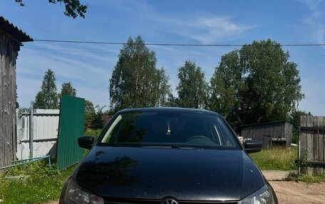 Volkswagen Polo VI (EU Market), 2010 год, 505 000 рублей, 23 фотография