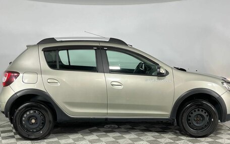 Renault Sandero II рестайлинг, 2015 год, 910 000 рублей, 4 фотография