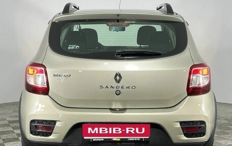 Renault Sandero II рестайлинг, 2015 год, 910 000 рублей, 6 фотография