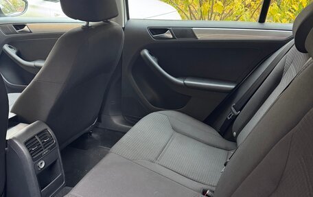 Volkswagen Jetta VI, 2016 год, 1 200 000 рублей, 4 фотография