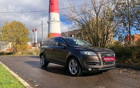 Audi Q7, 2011 год, 2 050 000 рублей, 3 фотография