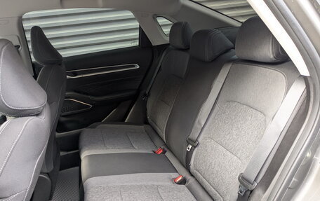 Geely Emgrand, 2023 год, 1 590 000 рублей, 12 фотография