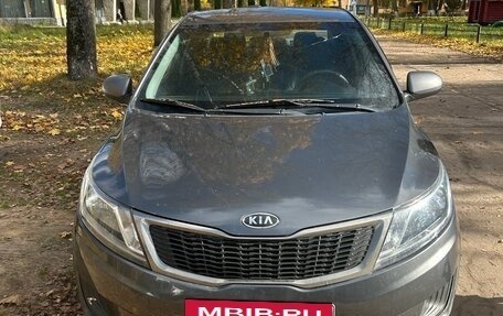 KIA Rio III рестайлинг, 2012 год, 650 000 рублей, 2 фотография