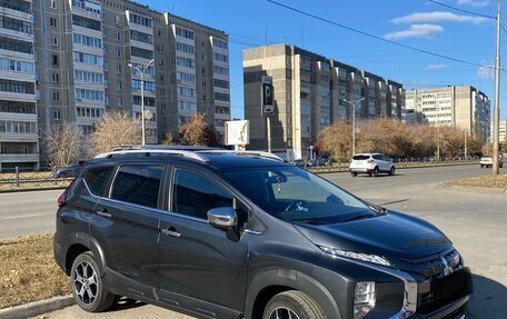 Mitsubishi Xpander, 2022 год, 2 500 000 рублей, 4 фотография