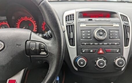 KIA cee'd I рестайлинг, 2010 год, 599 000 рублей, 17 фотография
