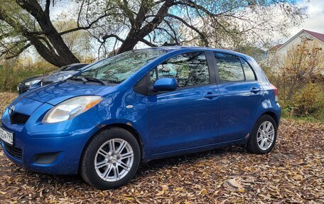 Toyota Yaris III рестайлинг, 2009 год, 500 000 рублей, 10 фотография