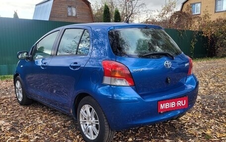Toyota Yaris III рестайлинг, 2009 год, 500 000 рублей, 8 фотография