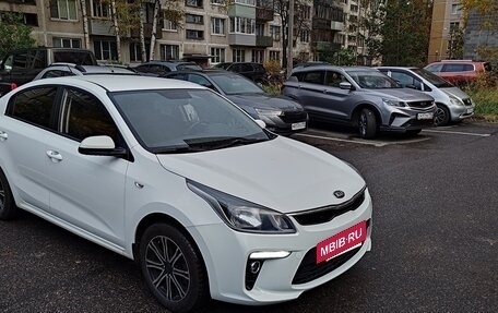 KIA Rio IV, 2019 год, 1 250 000 рублей, 2 фотография