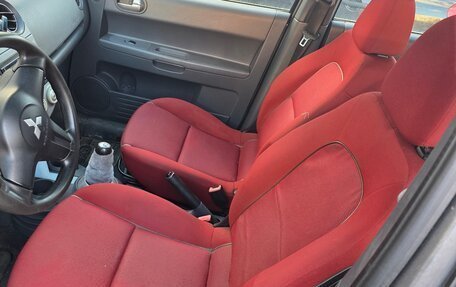 Mitsubishi Colt VI рестайлинг, 2005 год, 280 000 рублей, 7 фотография