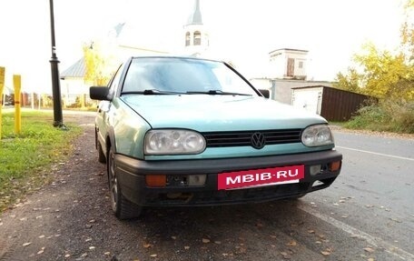 Volkswagen Golf III, 1992 год, 140 000 рублей, 2 фотография
