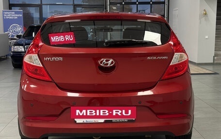 Hyundai Solaris II рестайлинг, 2015 год, 990 000 рублей, 4 фотография