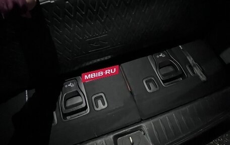 KIA Carnival, 2022 год, 4 200 000 рублей, 11 фотография