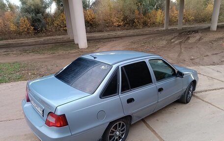 Daewoo Nexia I рестайлинг, 2013 год, 330 000 рублей, 4 фотография