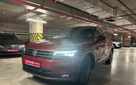 Volkswagen Tiguan II, 2018 год, 2 600 000 рублей, 1 фотография