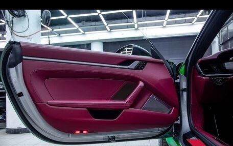 Porsche 911, 2020 год, 17 000 000 рублей, 15 фотография