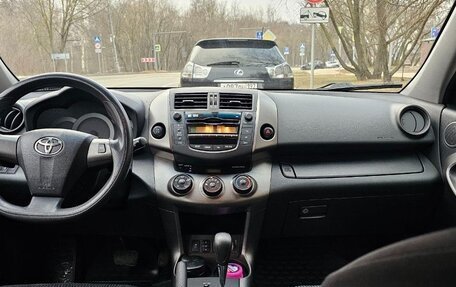 Toyota RAV4, 2011 год, 1 000 000 рублей, 4 фотография