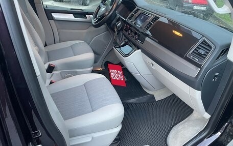 Volkswagen Multivan T6 рестайлинг, 2015 год, 3 200 000 рублей, 9 фотография