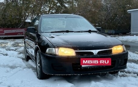 Mitsubishi Mirage VI рестайлинг, 1998 год, 140 000 рублей, 4 фотография