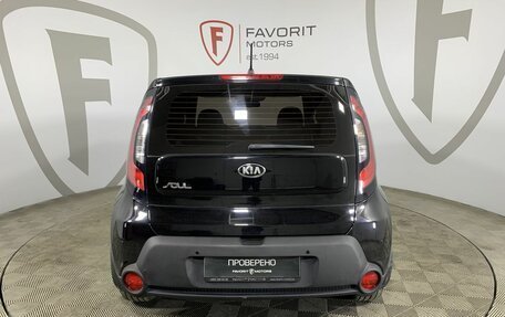 KIA Soul II рестайлинг, 2015 год, 1 299 000 рублей, 3 фотография