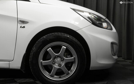 Hyundai Solaris II рестайлинг, 2013 год, 870 000 рублей, 20 фотография