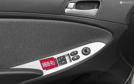 Hyundai Solaris II рестайлинг, 2013 год, 870 000 рублей, 15 фотография
