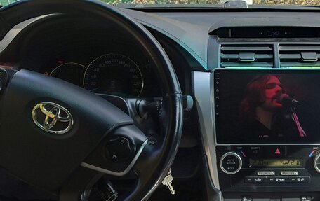 Toyota Camry, 2013 год, 2 050 000 рублей, 8 фотография