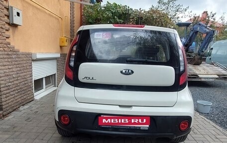 KIA Soul II рестайлинг, 2017 год, 1 450 000 рублей, 9 фотография